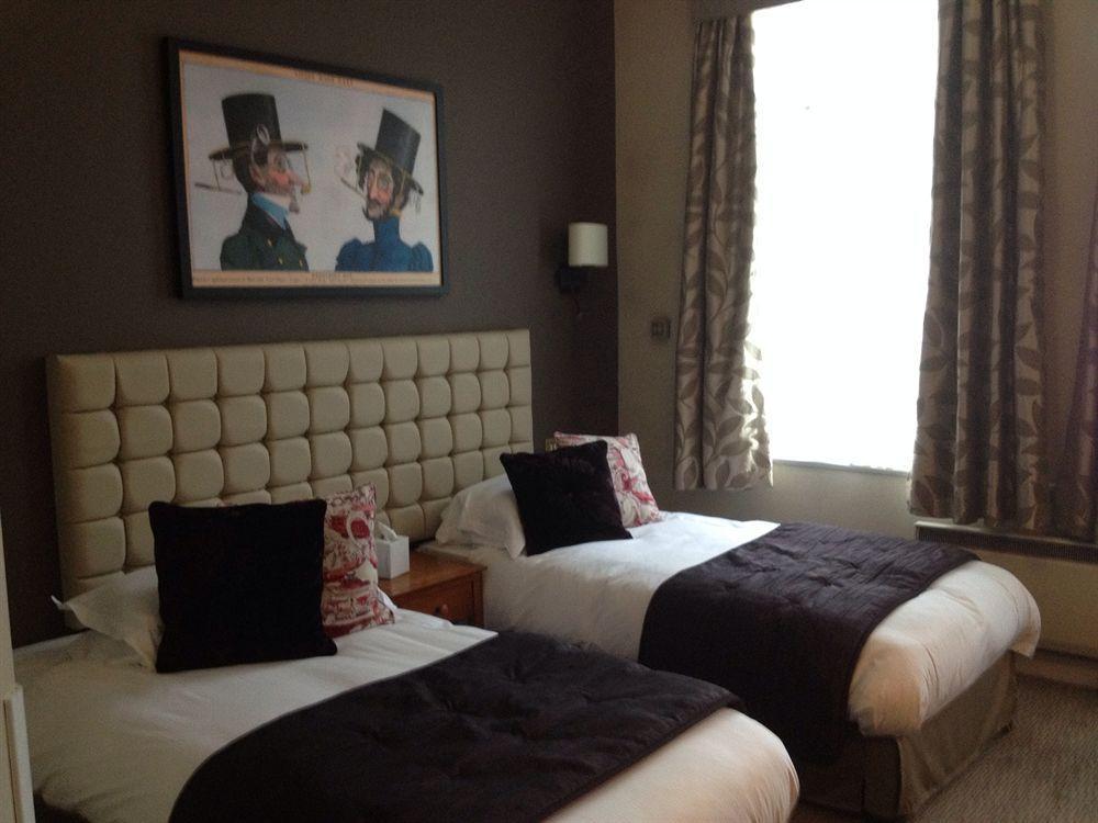 The Mad Hatter Hotel London Exterior photo