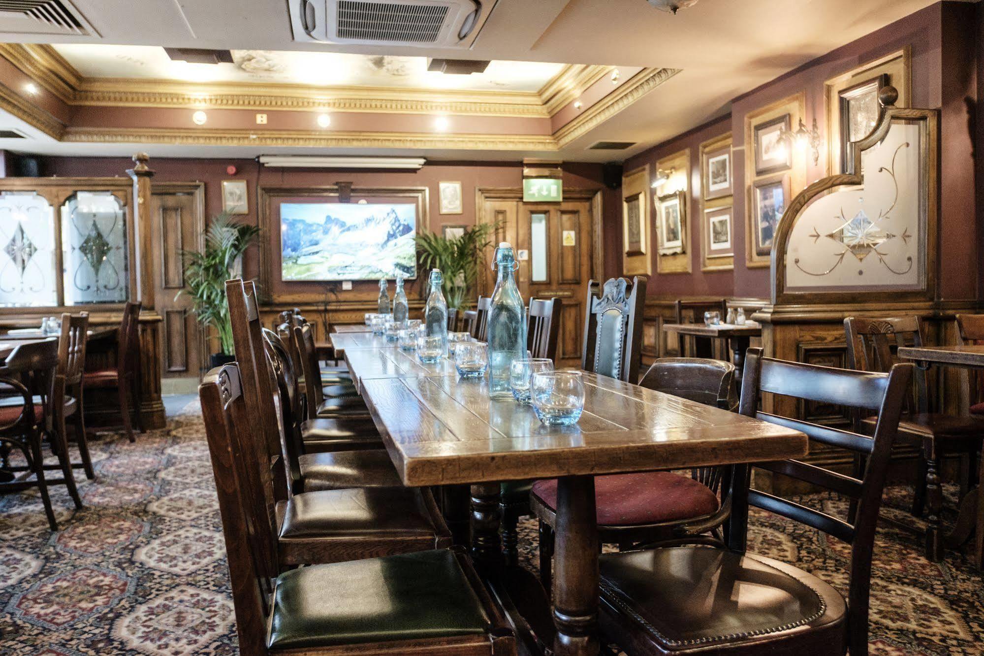 The Mad Hatter Hotel London Exterior photo